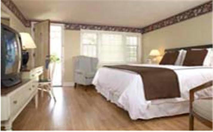 Chatham Seafarer Inn ภายนอก รูปภาพ